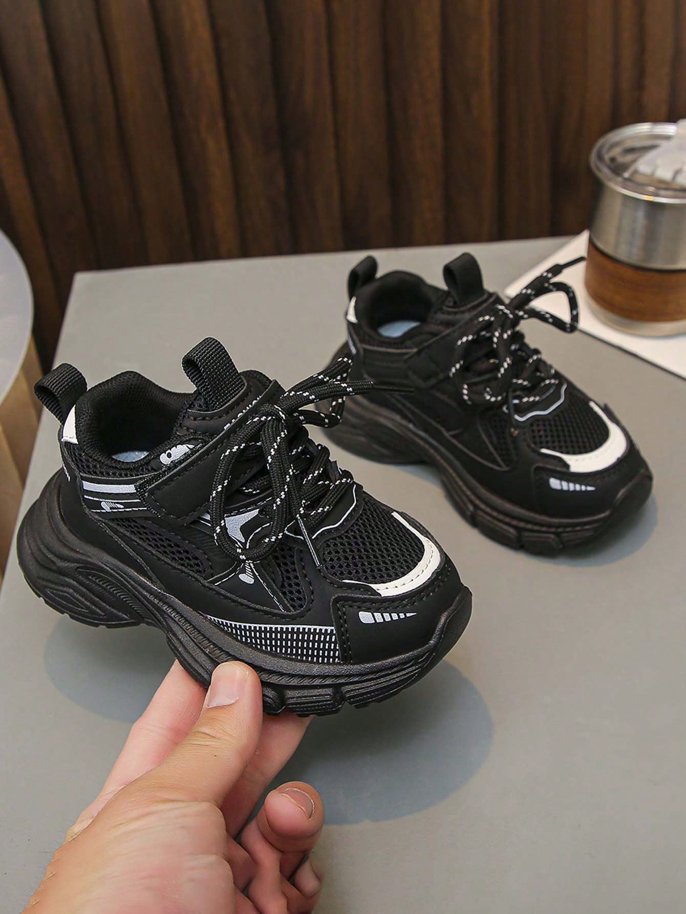 1 Pair Kids Mesh Sports Shoes, Boys & Girls Lightweight Casual Retro Running Shoes, German Training Shoes, Non-Slip Breathable Soft Comfortable Toddler Walking Shoes, Chunky Sneakers, Suitable For Ind