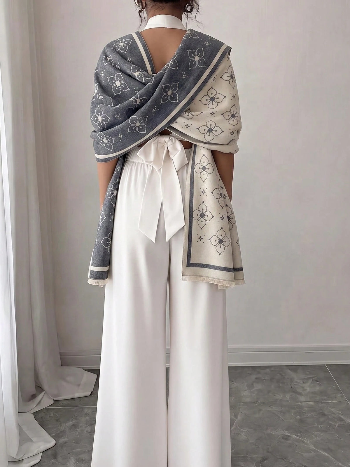 1pc Elegant Four-Leaf Flower Pattern Jacquard Faux Cashmere Warm Scarf For Women, Autumn/Winter Cold-Proof Neck Warmer, Fashionable Versatile Air Conditioning Shawl Blanket, Suitable For Daily Matchin