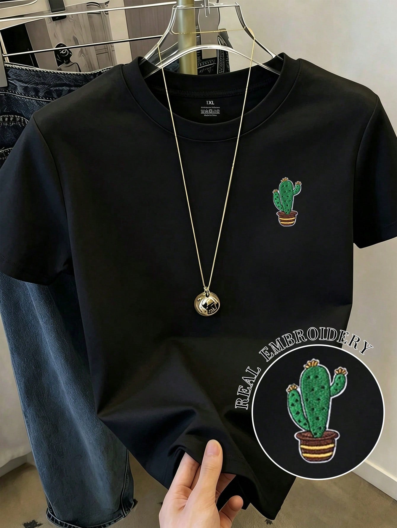 EMERY ROSE Plus Size Women's Cactus Embroidery Pattern Casual Round Neck Short Sleeve T-Shirt