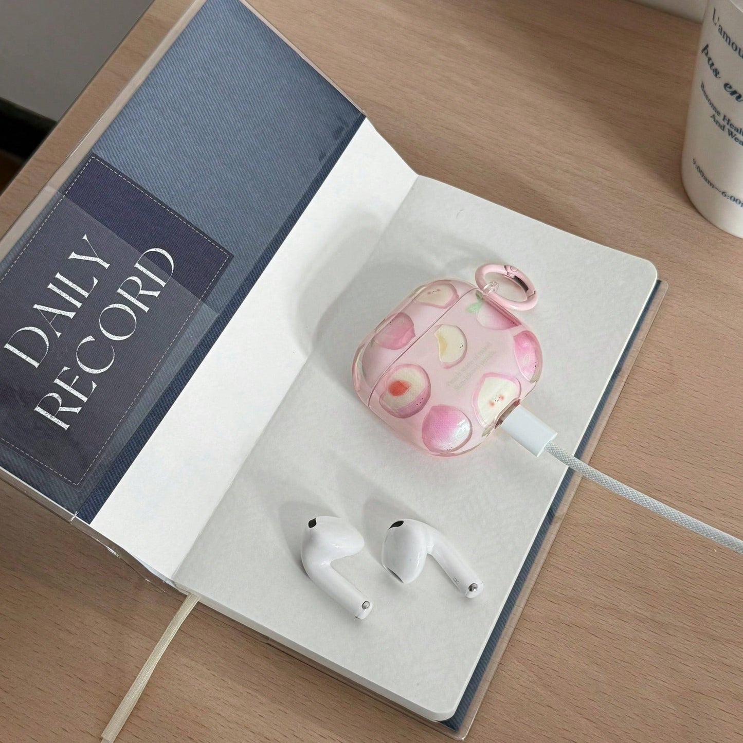 Korean Style Minimalist Peach Earphone Case Compatible With AirPods 4, Cute Earphone Cover Compatible With Apple 2, 3, New Protective Case With Pendant Compatible With Airpods Pro 3, Korean Style Earp