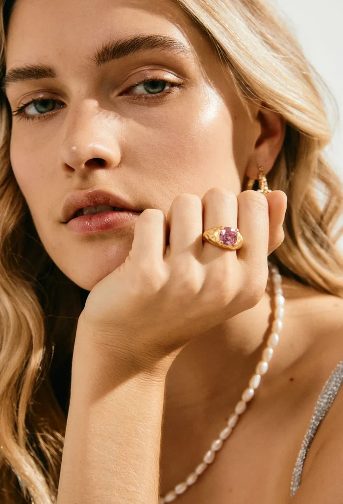 Peony Ring