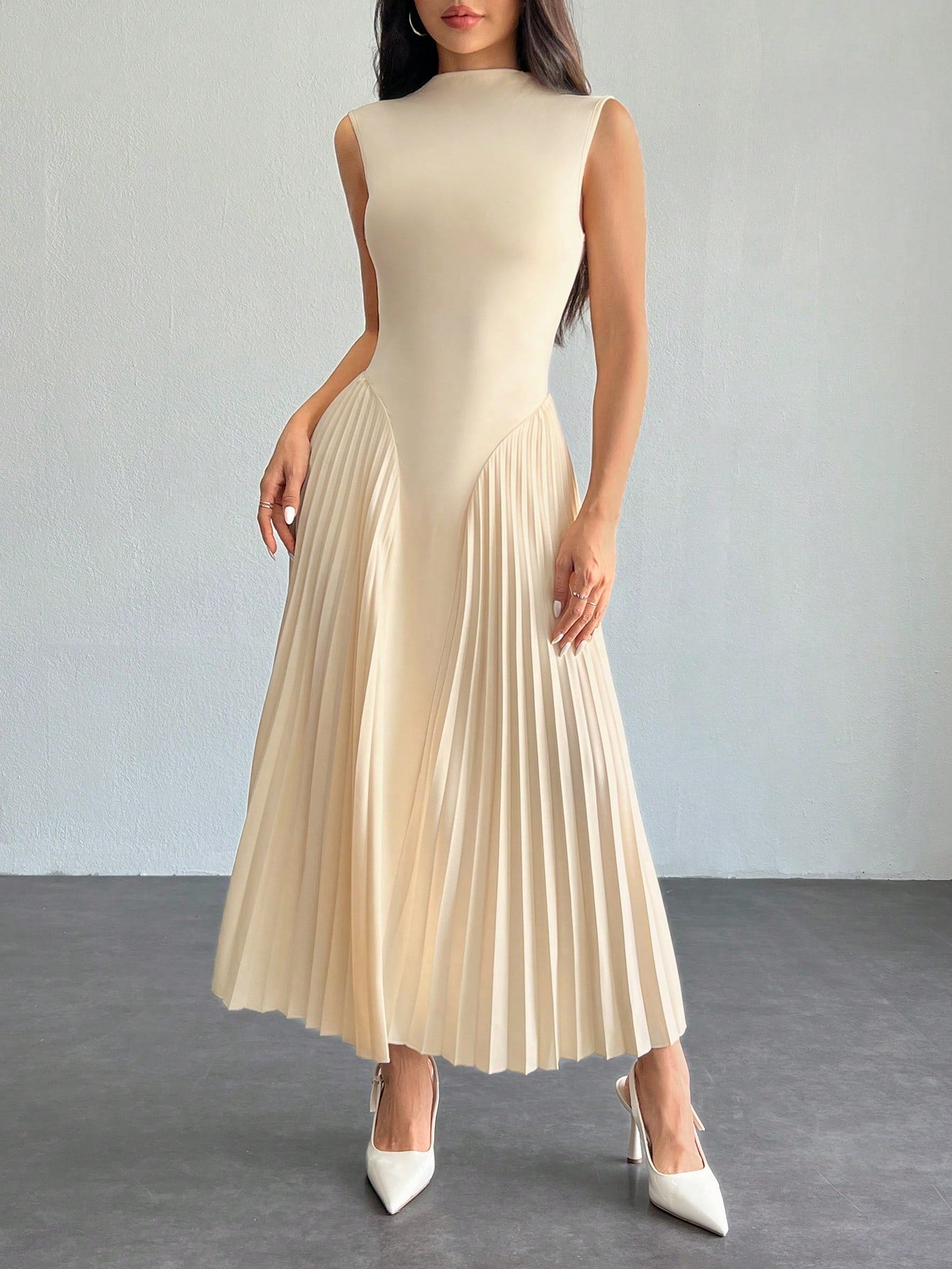 PETITE Women Elegant Minimalist Pleated Tight-Fitting A-Line Dress, Summer Tea Party Garden Party Date Beige Graduation Business Casual Petite