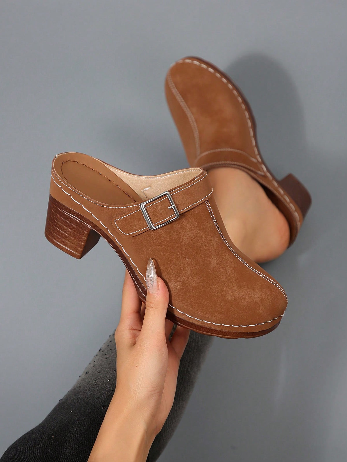 Women's Fashion Mule Shoes: Chunky Heel Design, Great For Casual Wear With Jeans/Skirts, Elegant Bohemian Buckle Decor,Wedge Heels