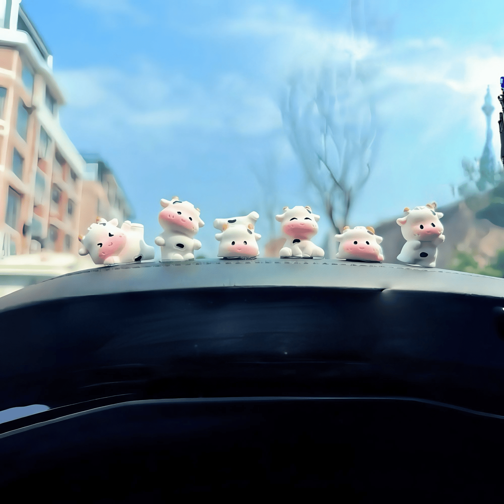 1/6/7pcs Cute Mini Cow Car Decor, Resin Healing Animal Figurines, Dashboard Ornament, Adorable Small Decor, Desk Decoration, Suitable For Car Interior, Desk, Home, Micro Landscape, Back To School, Gif