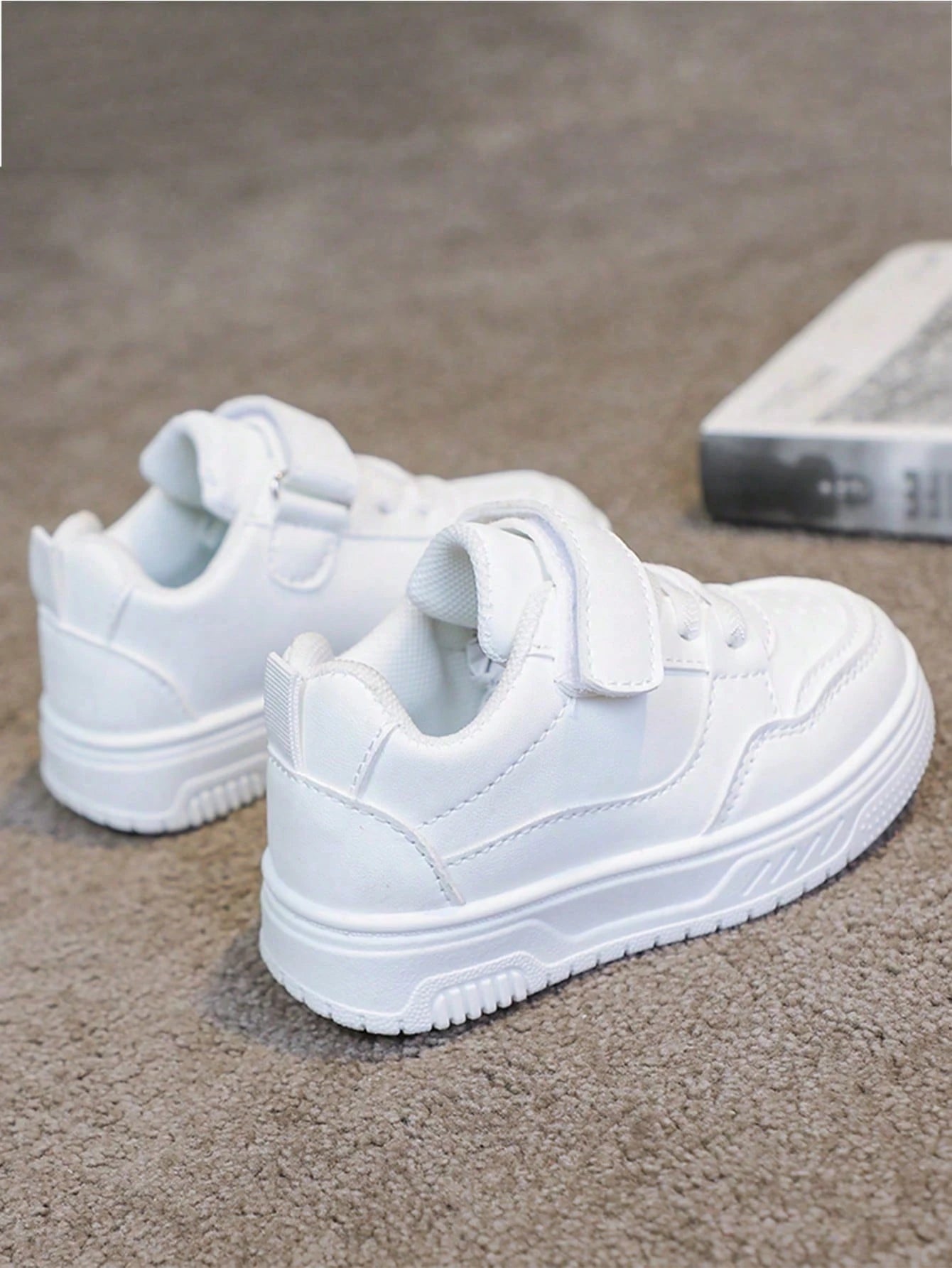 1 Pair Children's Soft Sole Breathable Non-Slip Sports Shoes, Casual Low-Top Athletic Shoes, Baby Walking Shoes, Suitable For Boys And Girls Outdoor Running Shoes