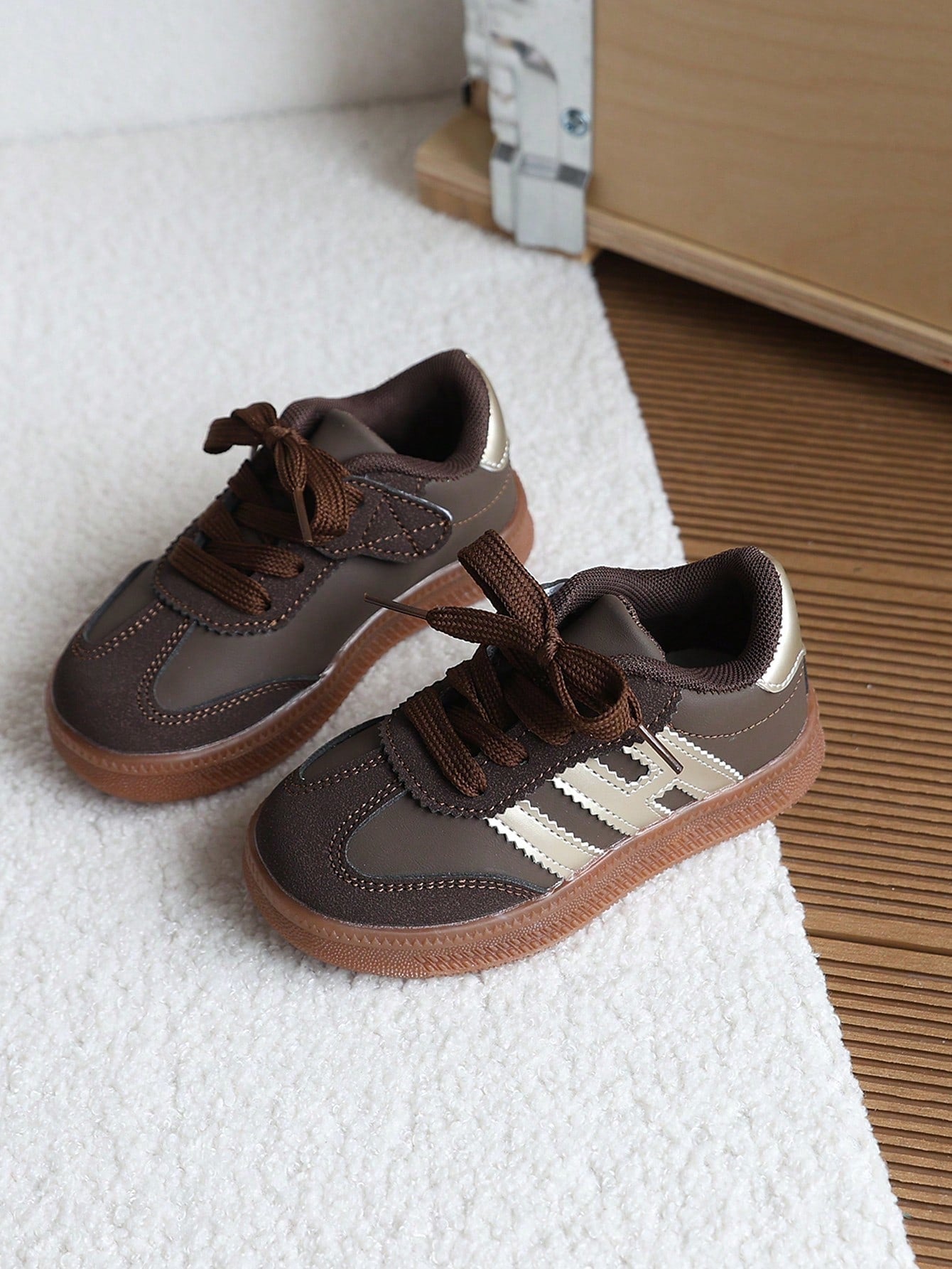 1 Pair Kids' Colorblock Training Shoes, Spring/Autumn New Soft Sole Anti-Slip Baby Sneakers