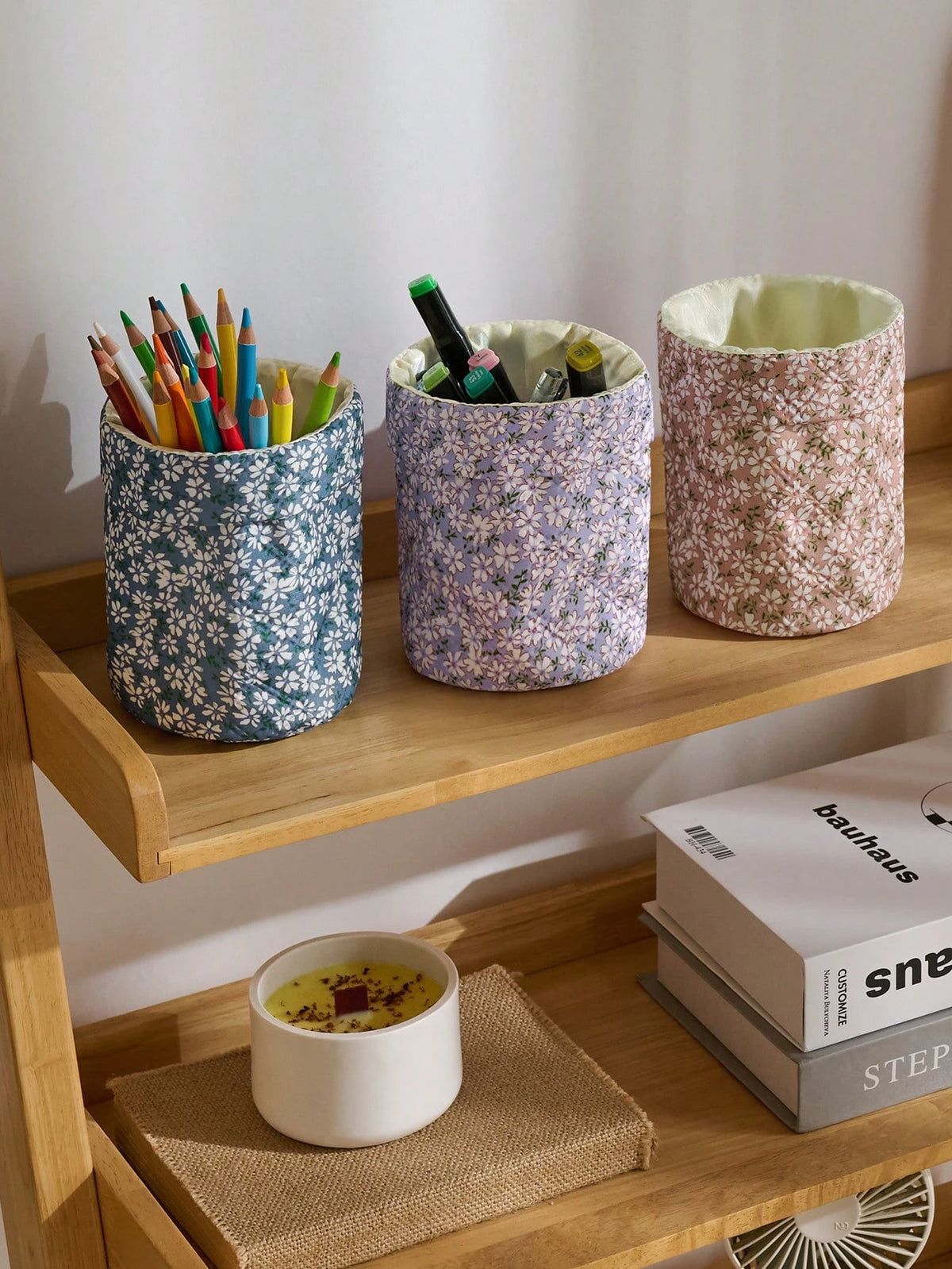 1 Piece, Oxford Cloth Embossed New Natural Pastoral Style Small Flower Pattern Cosmetic Bag, Easy To Carry For Short Trips, Storage Bag, Suitable For Going Out For Storage
