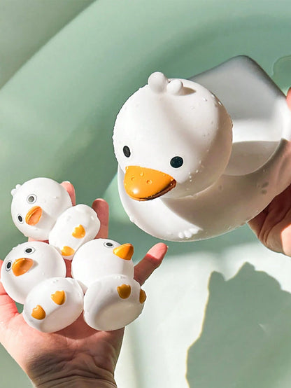1 Set Animal Shaped Bath Toys (Duck/Otter/Seal), Durable Plastic Floating Animal Toys, Infant/Toddler Bathtub Water Toys, Suitable For Babies 6 Months And Up, Bathroom/Pool Water Toy Set, Essential In