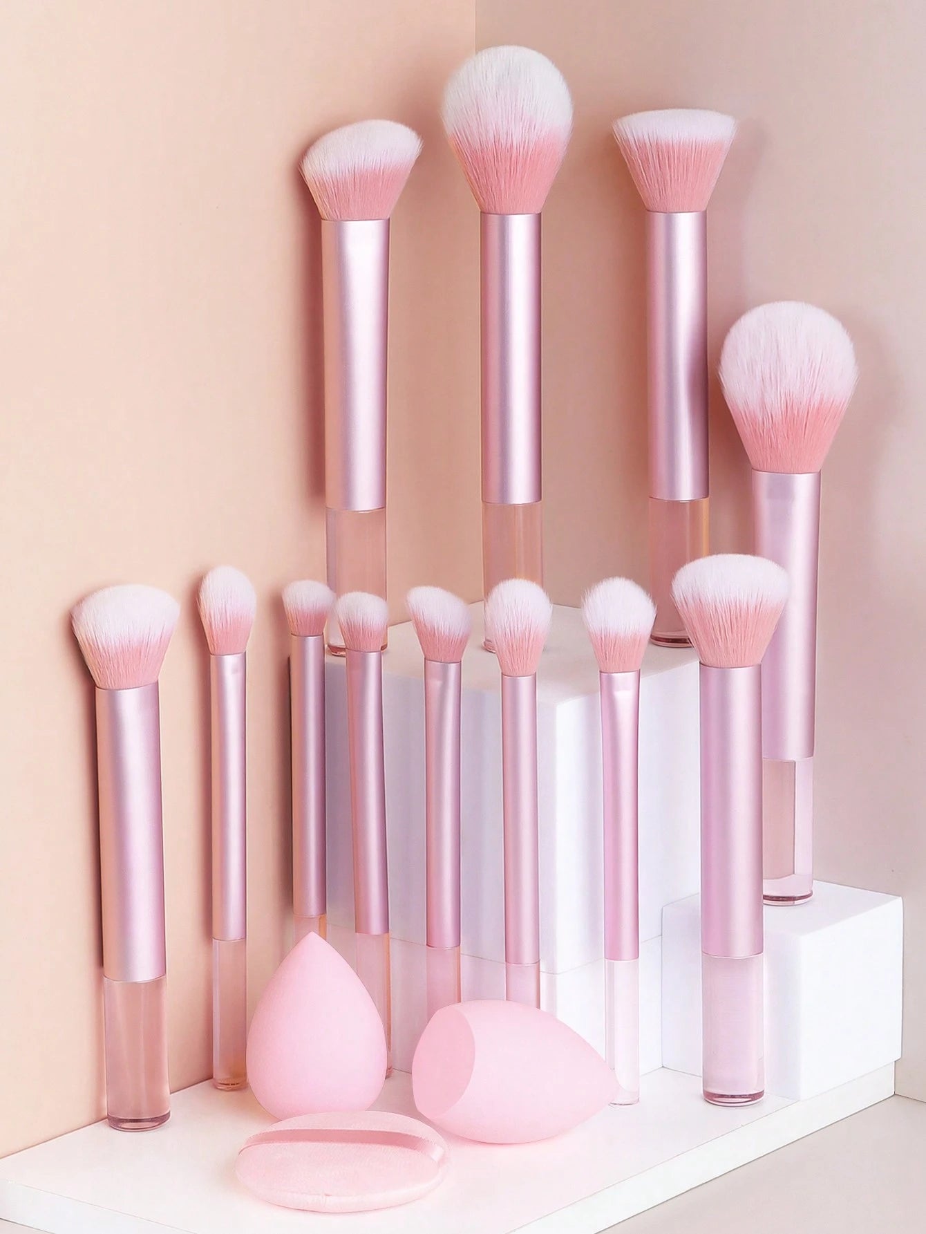 15pcs Professional Makeup Brush Set Includes 12pcs Aluminum Tube Makeup Brushes + 2pcs Big Size Makeup Sponges + 1pc Powder Puff, Powder Brush, Foundation Brush, Contour Brush, Blush Brush, Eyeshadow