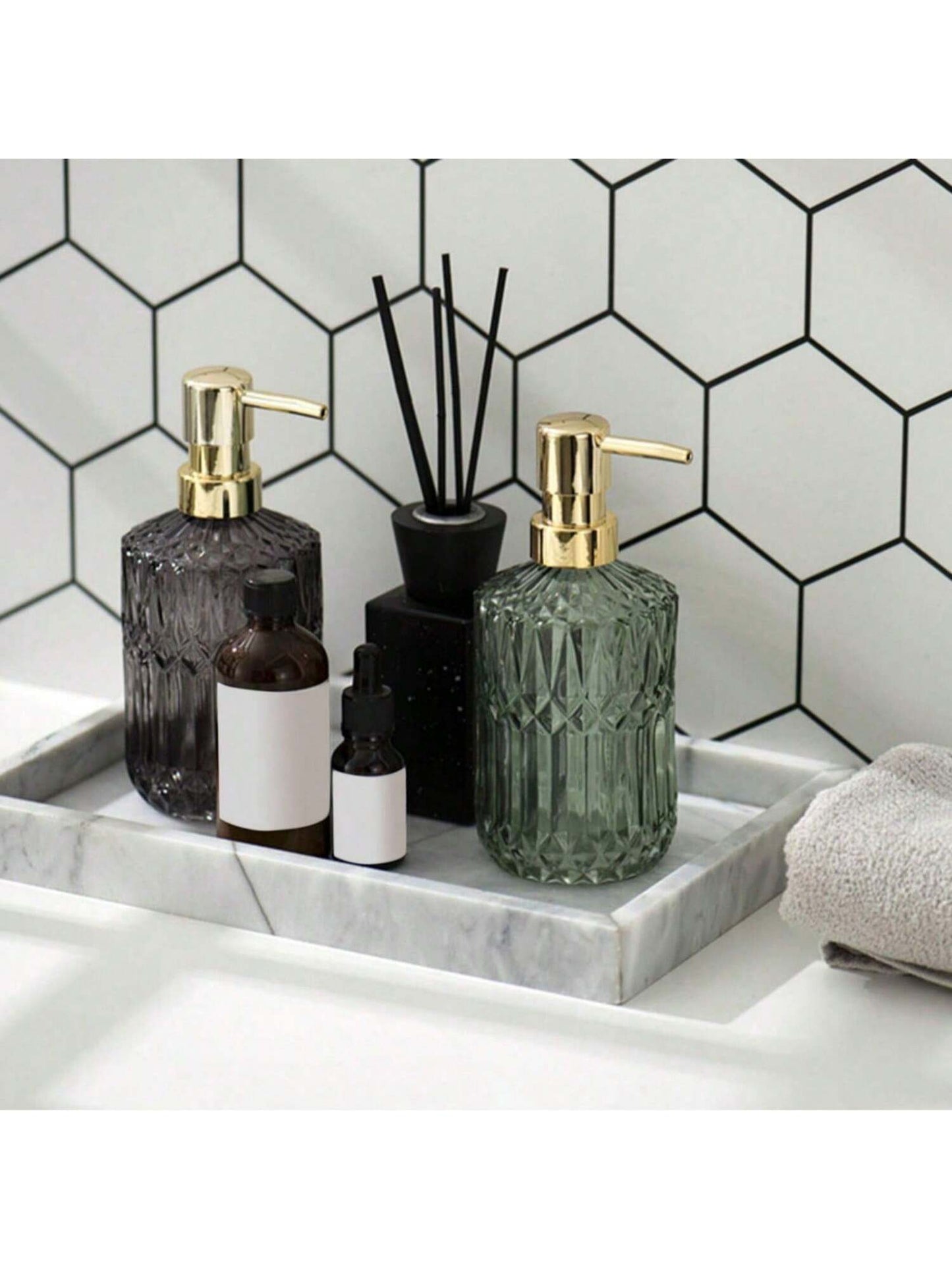 1pc 13.32oz Glass Pump Soap Dispenser, Refillable Bathroom Bottle For Hand Soap, Body Wash, Shampoo, Home Bathroom Decor Accessory- Great Housewarming Gift, Fall Decor, Back To School Gift
