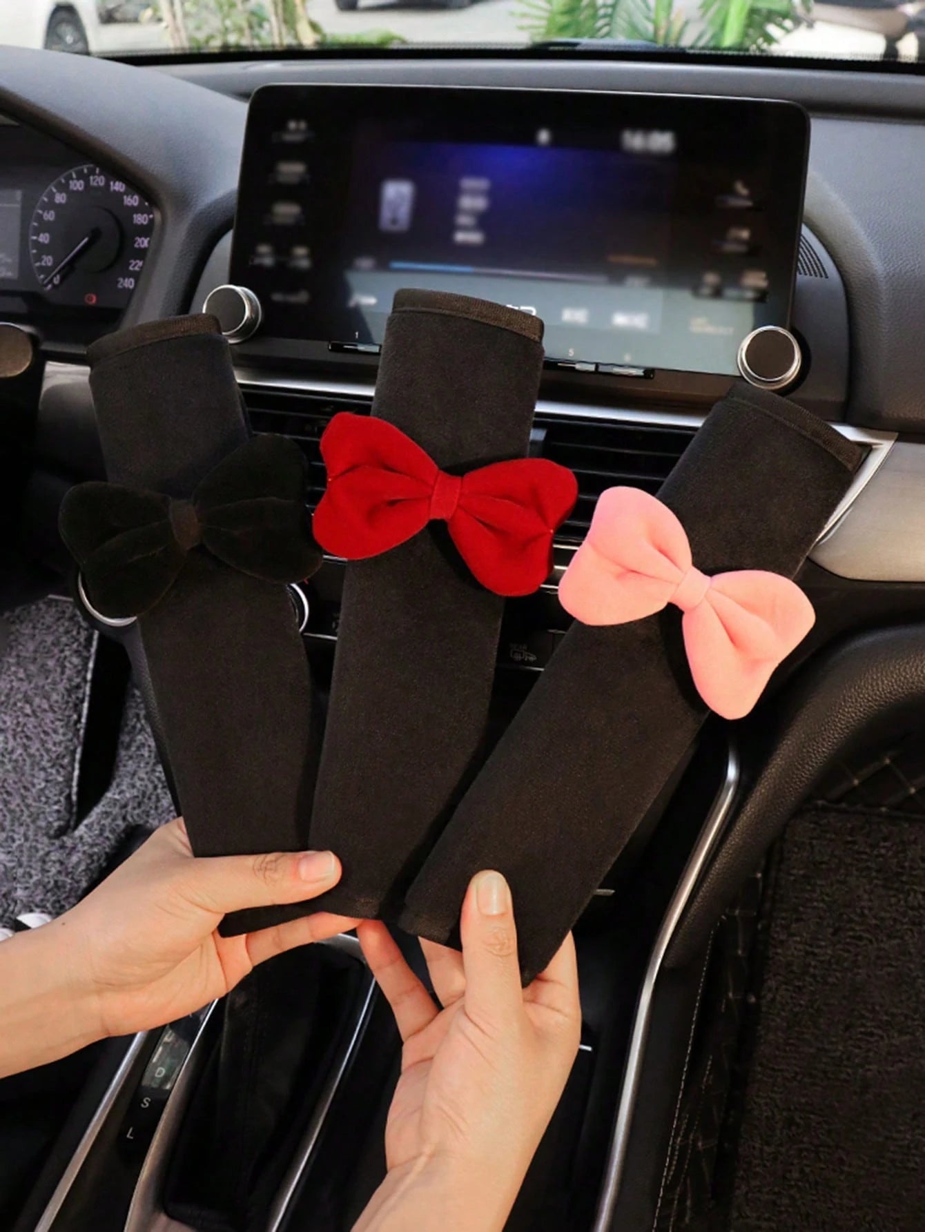 1pc/2pcs Car Seat Belt Bow Plush Shoulder Protection Cover Car Anti Pinch Neck Belt Protection Cover,Car Accessories Women