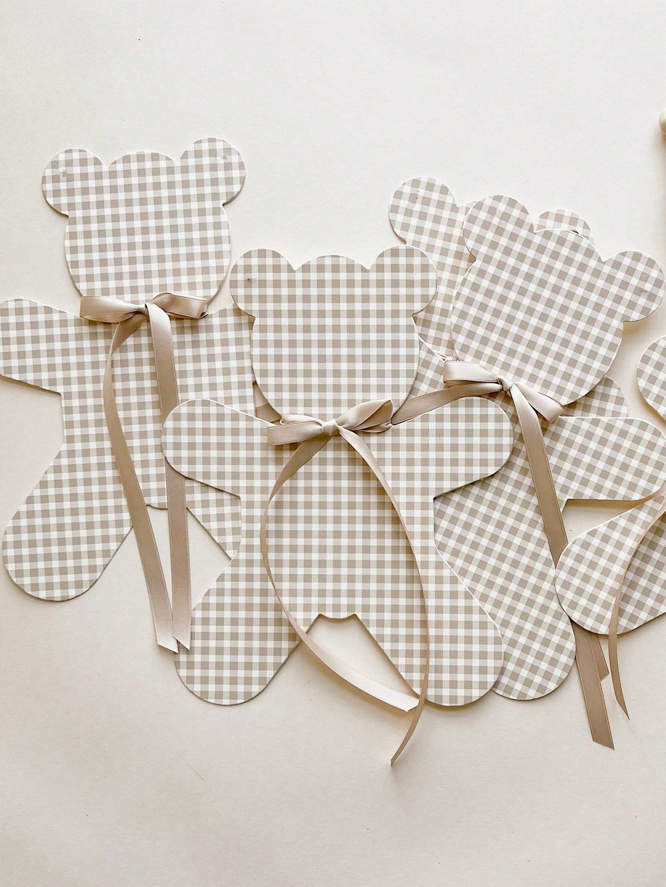 1pc Baby Party Bear Garland Banner, We Can't Wait! Neutral Boho Style Bear Baby Shower Decor, Adjustable Length Bear Banner, Bear Birthday Decoration, Nursery Decor