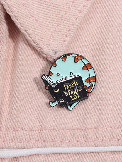 1pc Cartoon Creative Enamel Brooch, Dark Magic Book Brooch, Cartoon Backpack Badge, Suitable For Backpacks, Hats, Clothing Decoration Pin For Clothes Bag Charm School Kpop Teacher Supplies Bag Charms