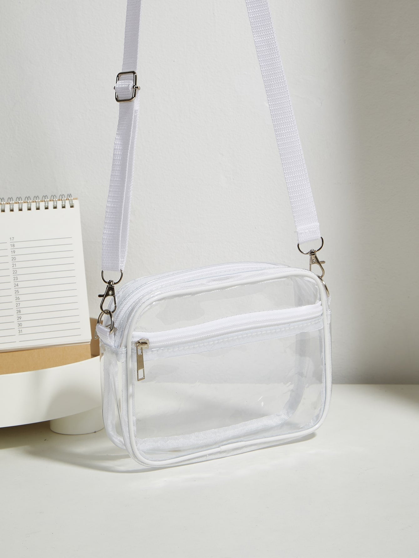 1PC Casual Fashionable PVC Transparent Shoulder Bag Suitable For Beach Concert Mini And Fashionable Pvc Zip Shoulder Bag Stadium Approved 12*12*6 Clear Transparent Purse Bag For Concerts Sports Events