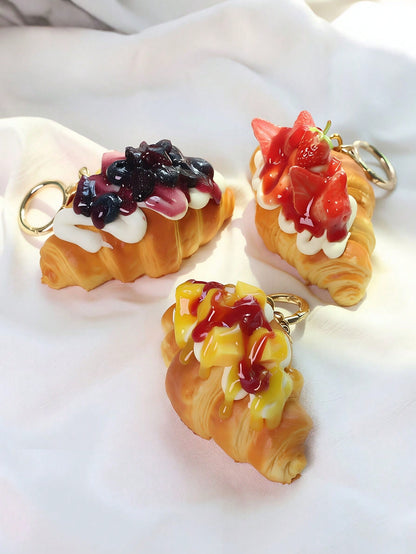 1pc Creative Food Cake Keychain, Cute Simulated Ice Cream Cup Shaped Keychain Pendant Gift For Girl