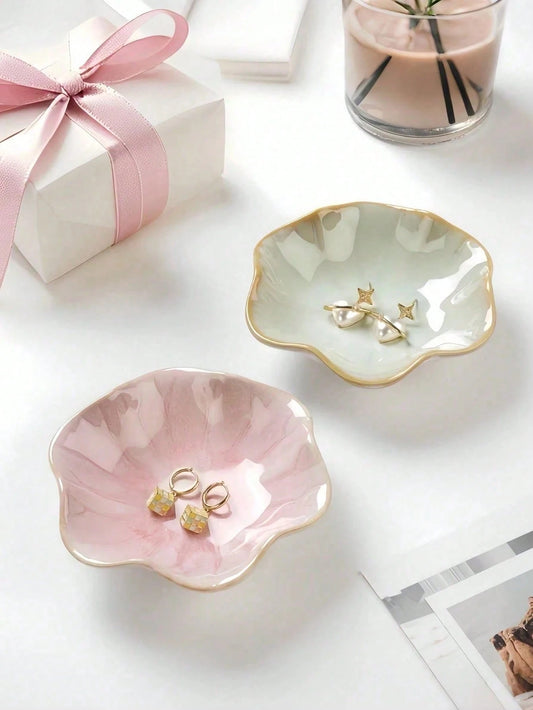 1pc Elegant Ceramic Lotus Leaf Jewelry Storage Tray, Can Hold Earrings, Rings, Keys And Small Accessories, Ideal Gift For Birthday, New Year And Valentine's Day, Fashionable Desktop Storage Solution