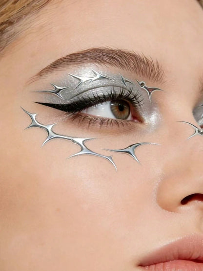 1pc European And American Style Silver Starburst Rhinestone Face Sticker, Adhesive-Free Design, Easy To Create Atmospheric Makeup. Built-In Transparent Rhinestone Accents, Staggered Starburst Shape, S