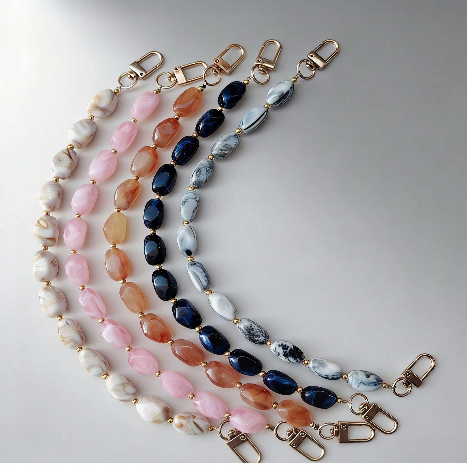 1pc Fashion Asymmetrical Asymmetric Faux Jade Acrylic Beaded Phone Charm, Handmade Phone Strap Pendant; Suitable For Phone/Camera/Bag/Keychain Accessories, Perfect Couple Christmas Best Friend Holiday