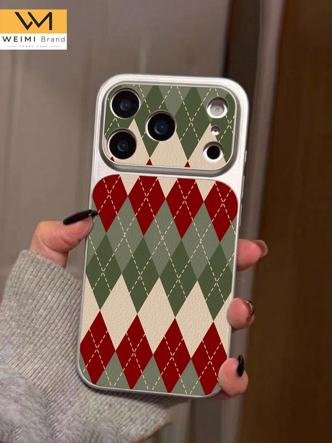 1pc Fashionable Personalized Red & Green Rhombus Pattern Full Coverage Button Classic Anti-Drop Metallic Paint Premium Texture Soft Texture PU Leather Phone Case, Suitable As Birthday Gift, Holiday Gi