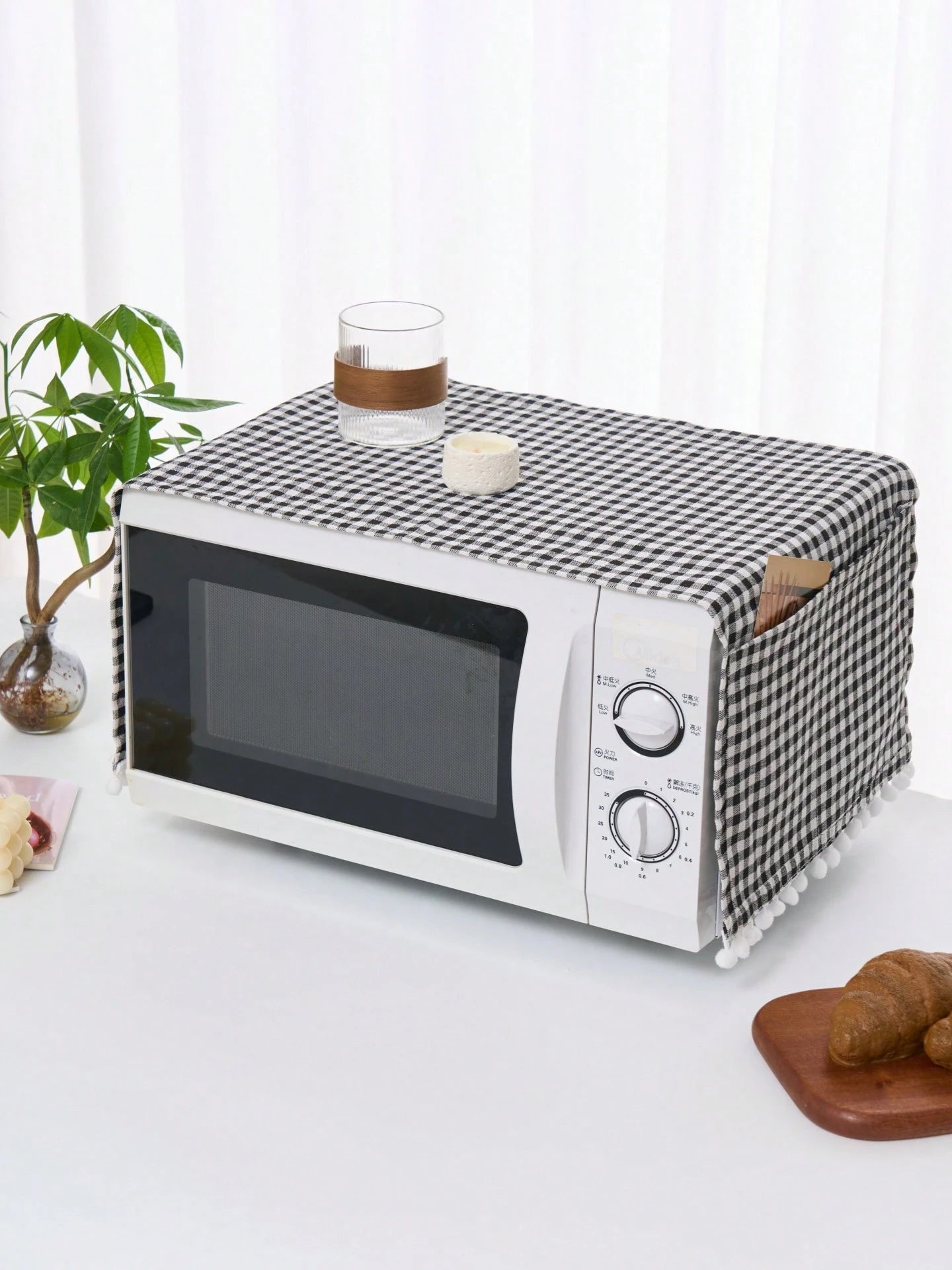 1pc Green Plaid Microwave Oven Cover, Countryside Style, Women's Day, Travel Essentials, Wedding Favors, Y2k, Bedroom, Car Accessories Women, Kitchen Decor,Wedding,Y2k,Party,Mother's Day Gift,Bedroom