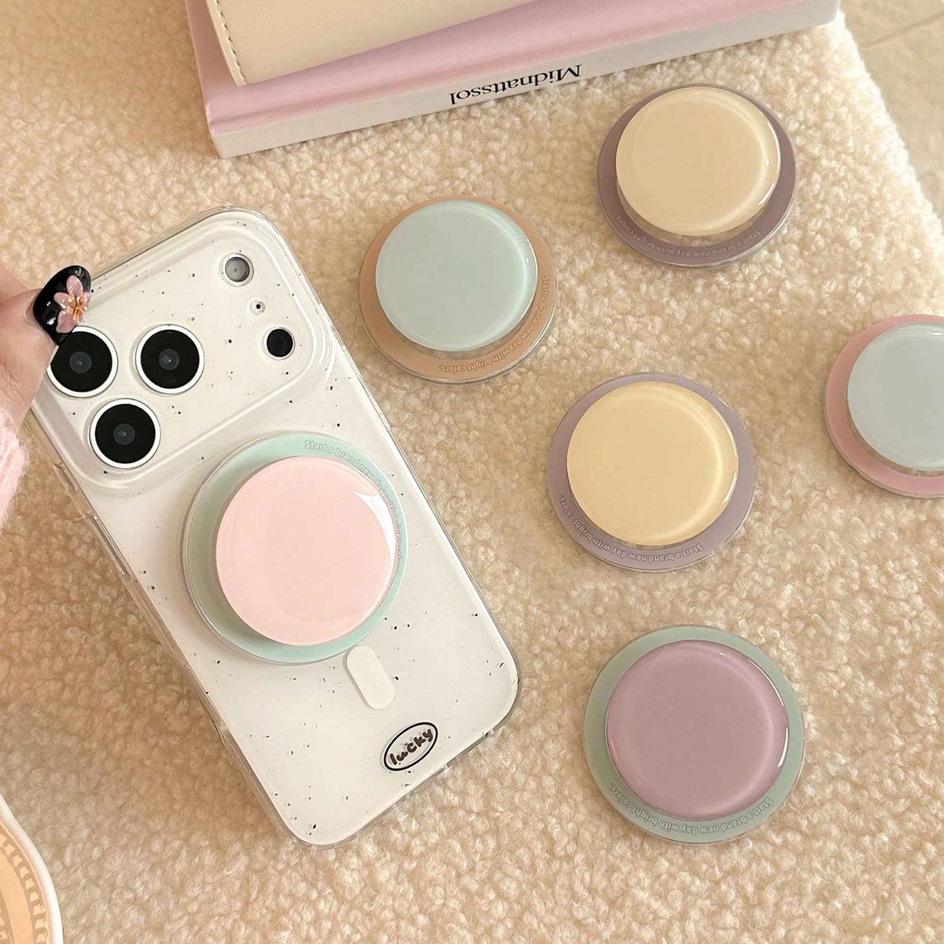 1pc INS Style Magnetic Phone Holder, Strong Adsorption, Original Korean Fresh Contrast Color, Suitable For MagSafe Magnetic Holder, Expandable Air Cushion Stand, Macaron Solid Color, Compatible With A