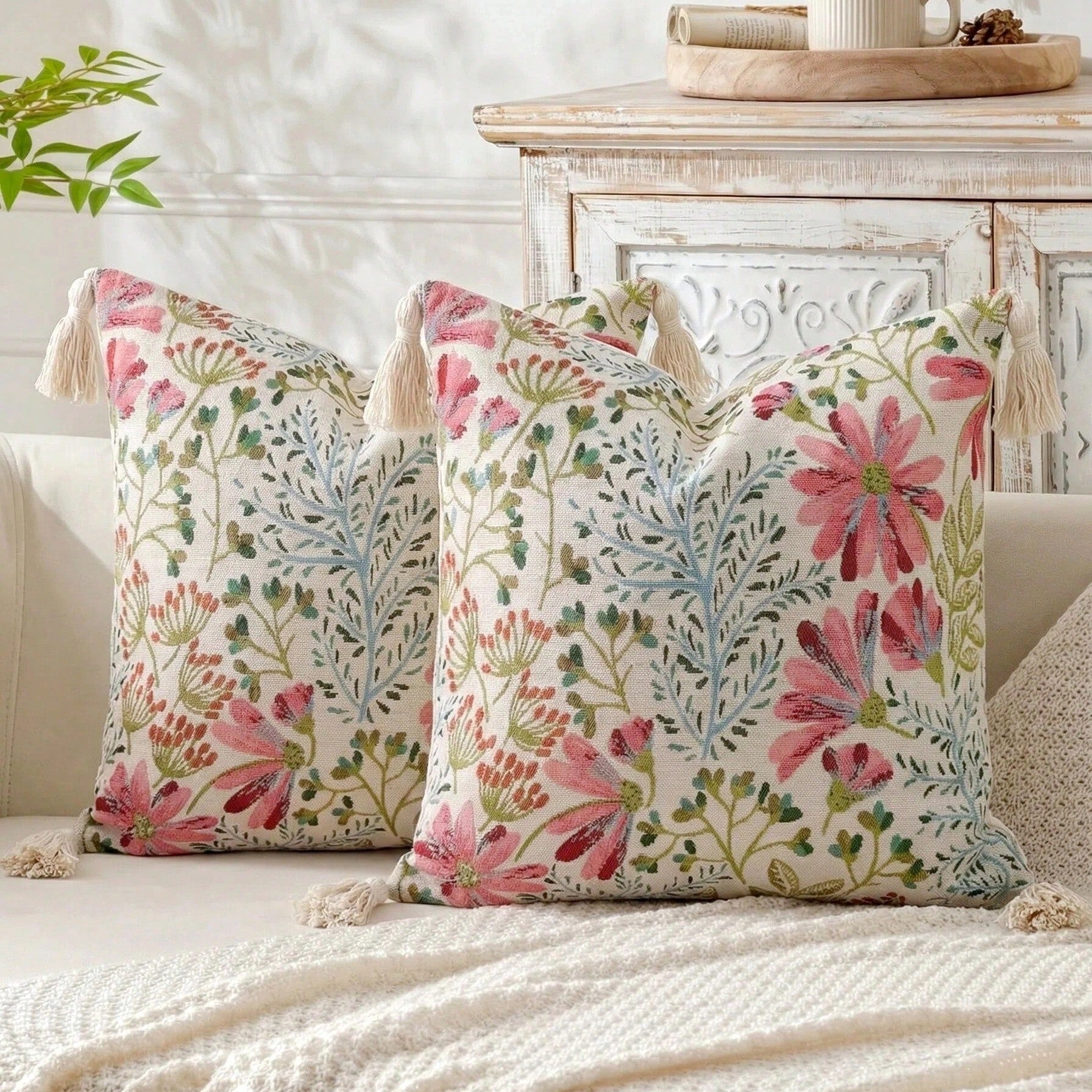 1pc Jacquard Fabric Lace Tassel Ball Pillow, Back To School Decor, Dorm Soft Decoration Pillow, Wedding Decoration Pillow, Sofa Soft Cushion, Floral Pattern Pillowcase, Bed Head Decor Pillow, Farmhous