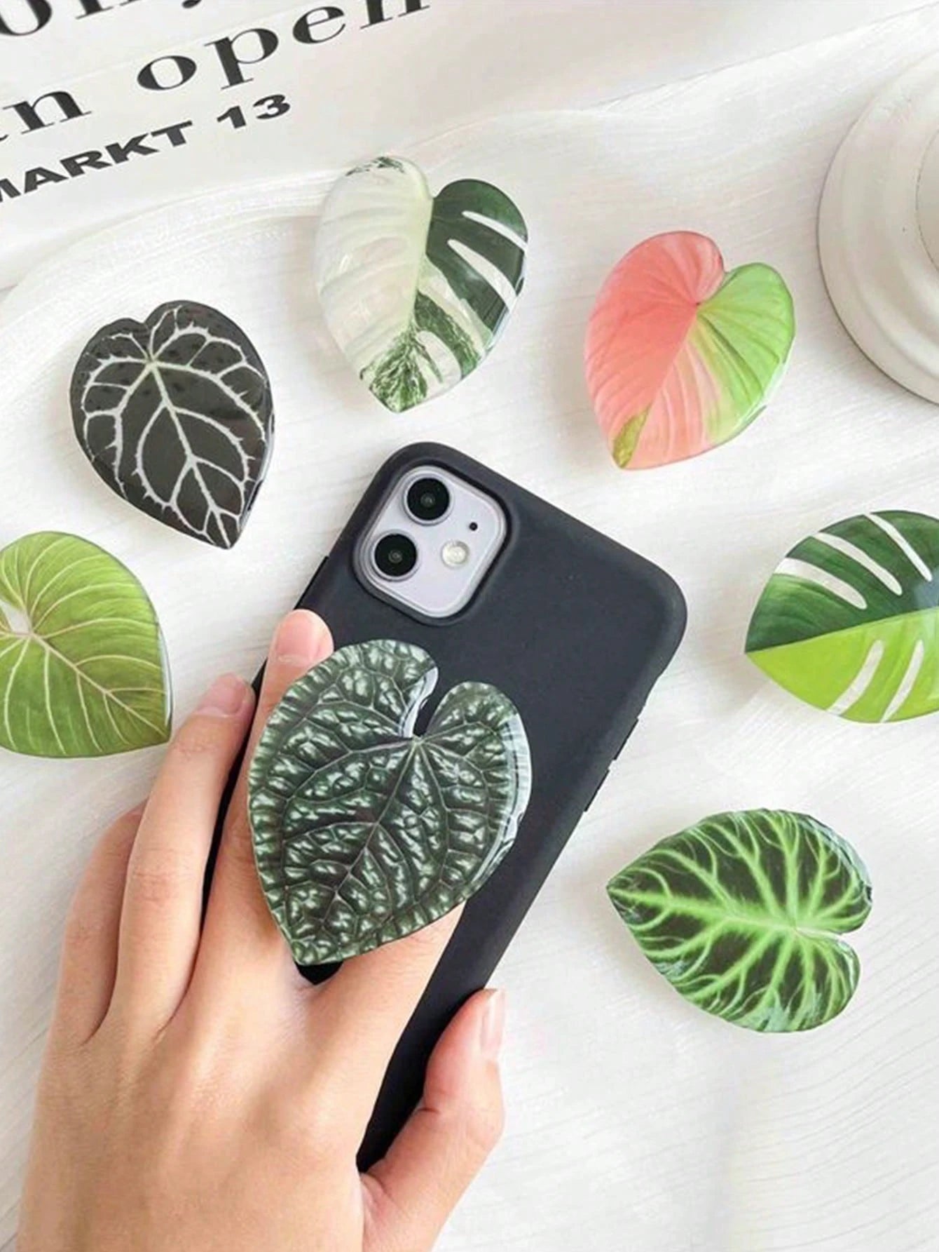 1pc Leaf Shaped Adjustable Phone Stand, Creative Cartoon Style Desktop Holder, Minimalist Collapsible Phone Support Compatible With IPhone, Android Phone, Gift For Birthday, Family, Friends Push-Pull