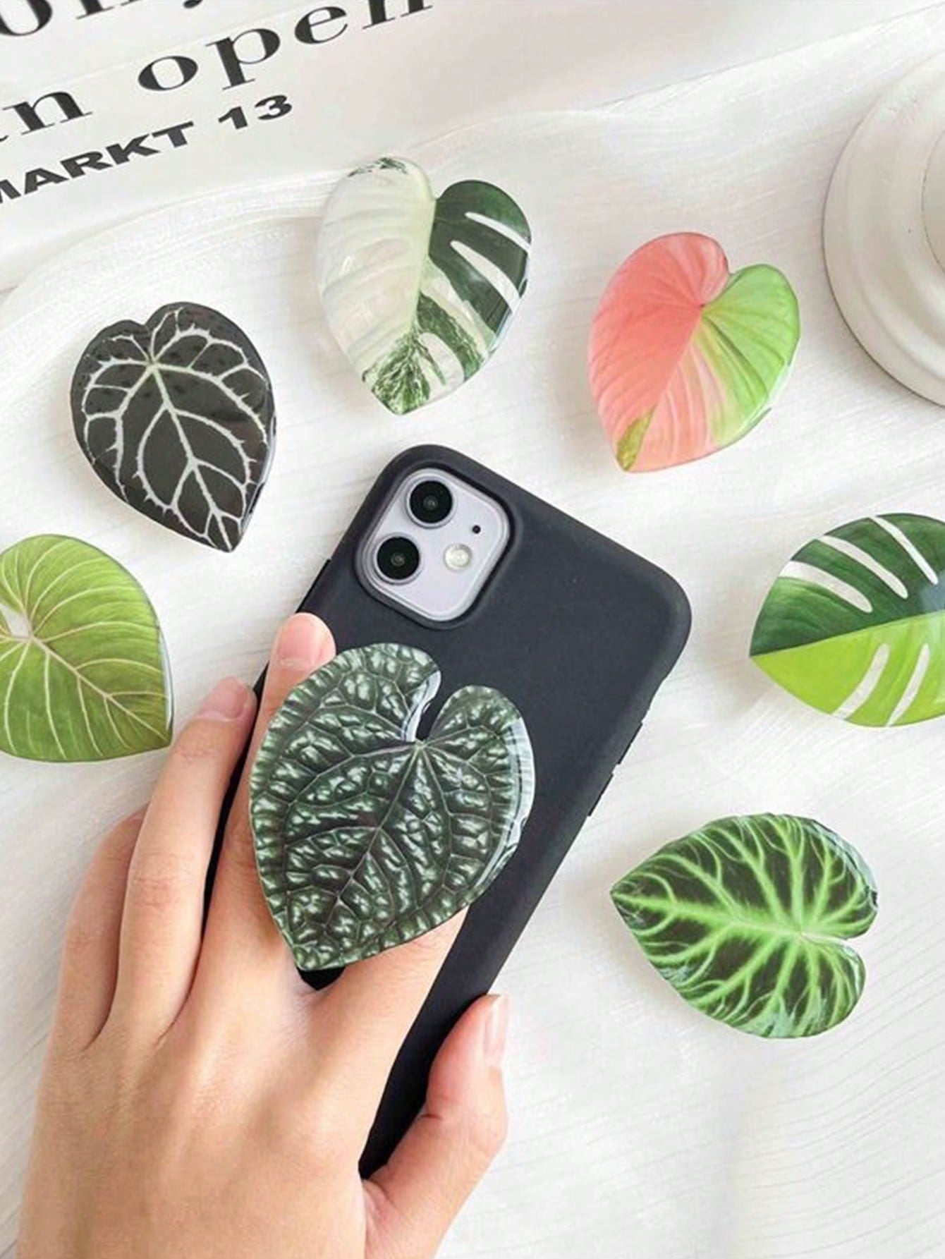 1pc Leaf Shaped Adjustable Phone Stand, Creative Cartoon Style Desktop Holder, Minimalist Collapsible Phone Support Compatible With IPhone, Android Phone, Gift For Birthday, Family, Friends Push-Pull