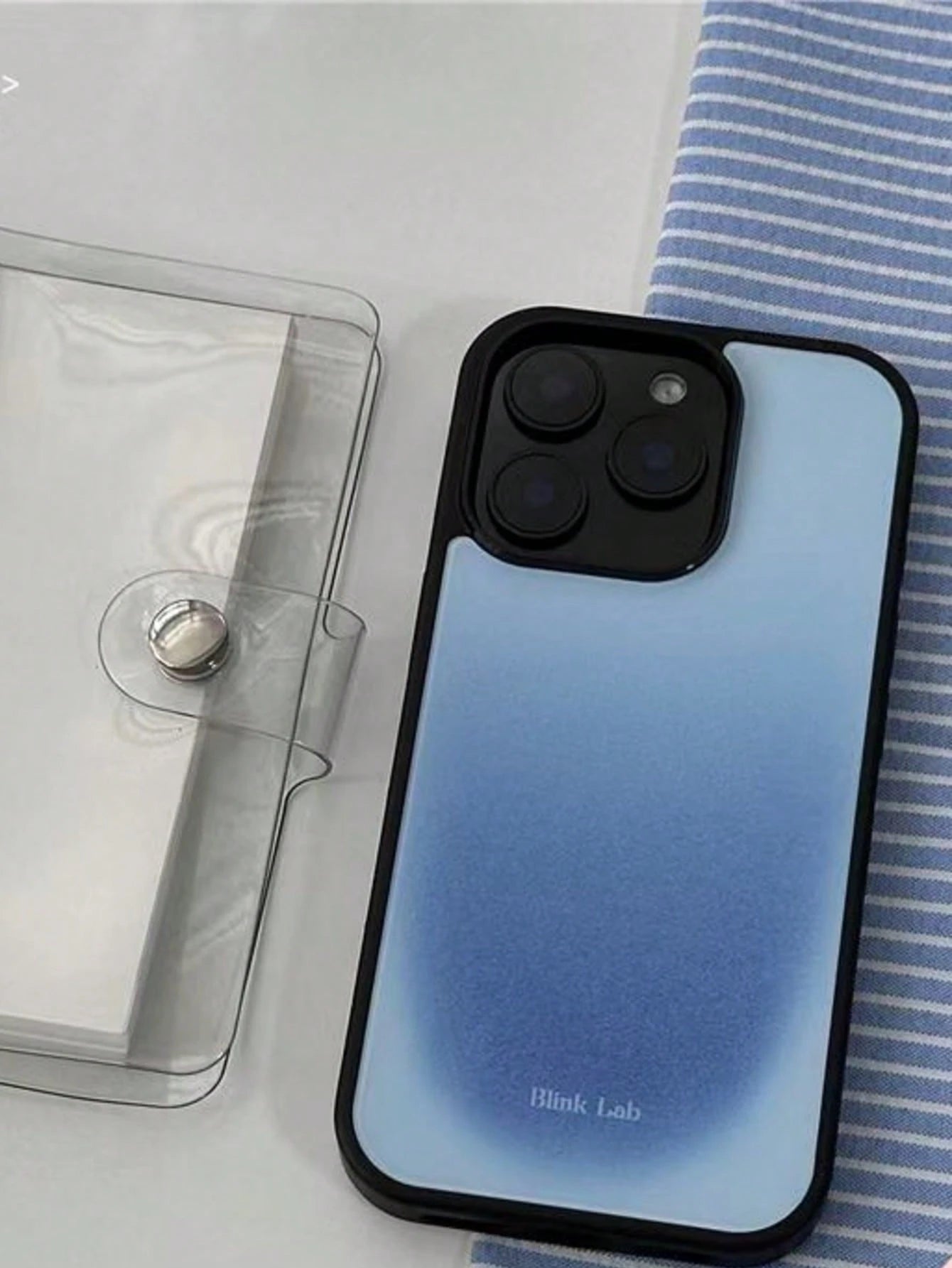 1pc Light Blue Universe Glossy Minimalist Phone Case Compatible With Apple 17 Pro Max/16/15