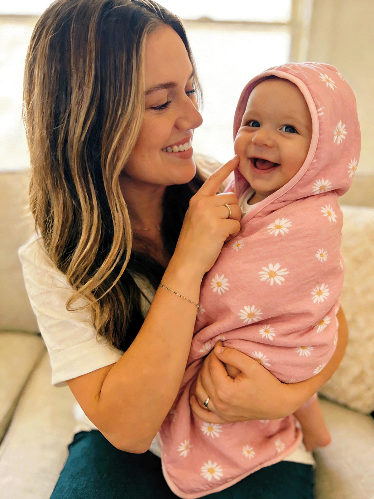 1pc Lightweight Hooded Baby Bath Towel, Cute Print, Soft & Skin-Friendly, Suitable For All Seasons, For Infants And Toddlers