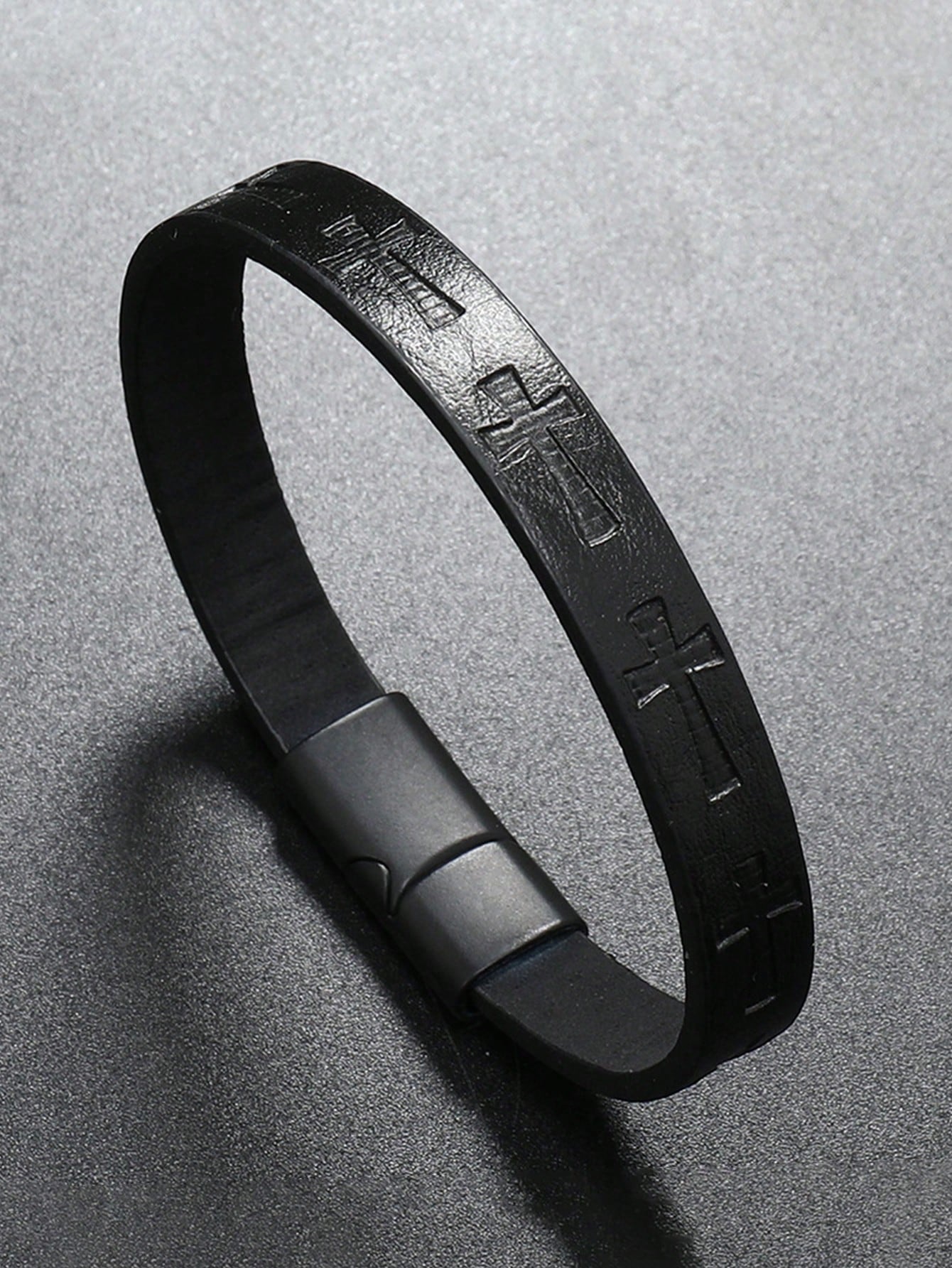 1pc Men's Fashion PU Leather Cross Magnetic Buckle Vintage Minimalist Braided Leather Bracelet- Father's Day, Birthday, Anniversary Gift Accessory