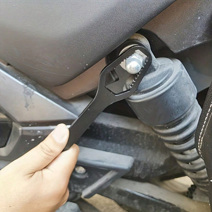 1pc Multi-Function Black Torx Wrench- Adjustable Self-Tightening Head Wrench With 3-17mm Aperture, 5mm Thick Durable Design And Portable Handle, Suitable For Car Repair And Home DIY Projects