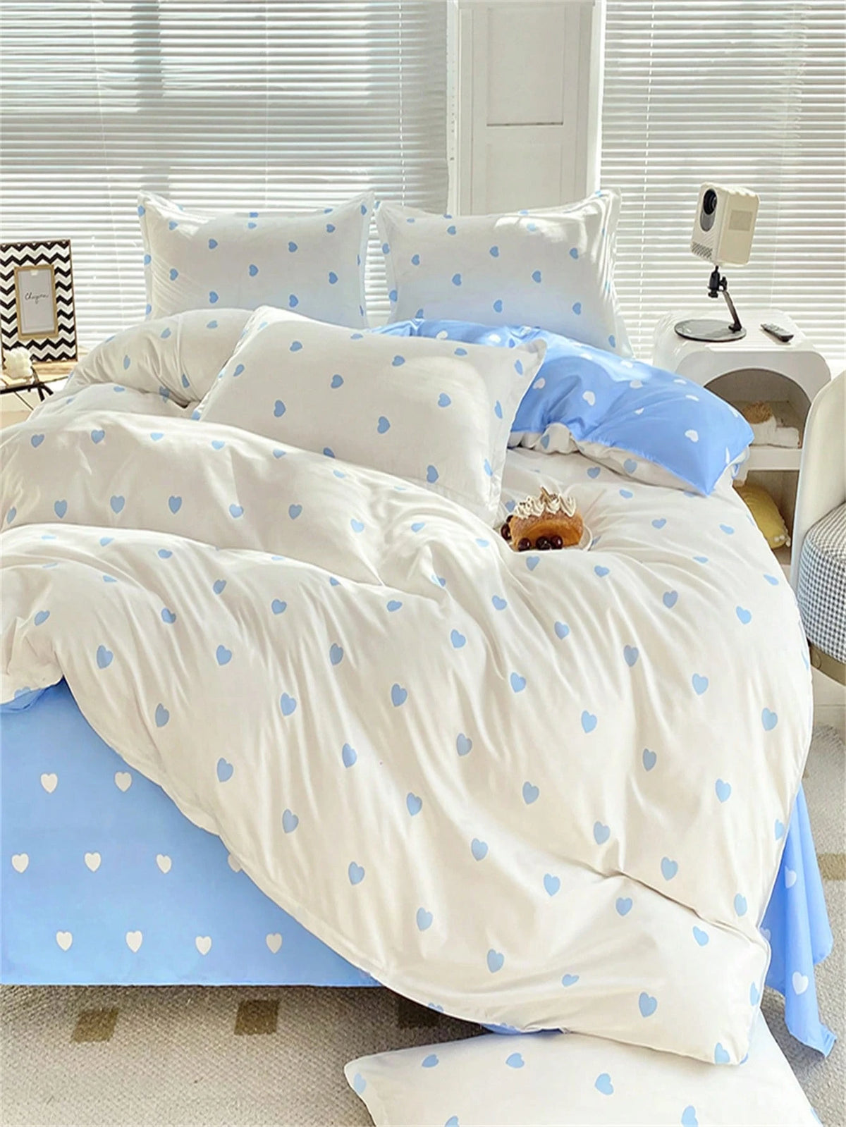 1pc Multicolor Heart Patterned Single Duvet Cover, Cute Style Polyester, Suitable For Student Dormitories