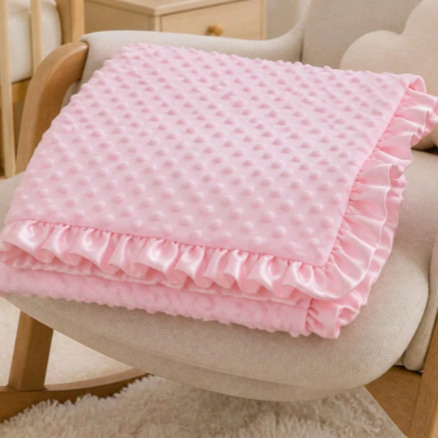 1pc Multifunctional Baby Blanket, Double-Layer Dot Fleece, Medium Thickness, Soft And Skin-Friendly, Cute Scalloped Edge Decor, Suitable For Boys And Girls