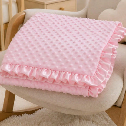 1pc Multifunctional Baby Blanket, Double-Layer Dot Fleece, Medium Thickness, Soft And Skin-Friendly, Cute Scalloped Edge Decor, Suitable For Boys And Girls