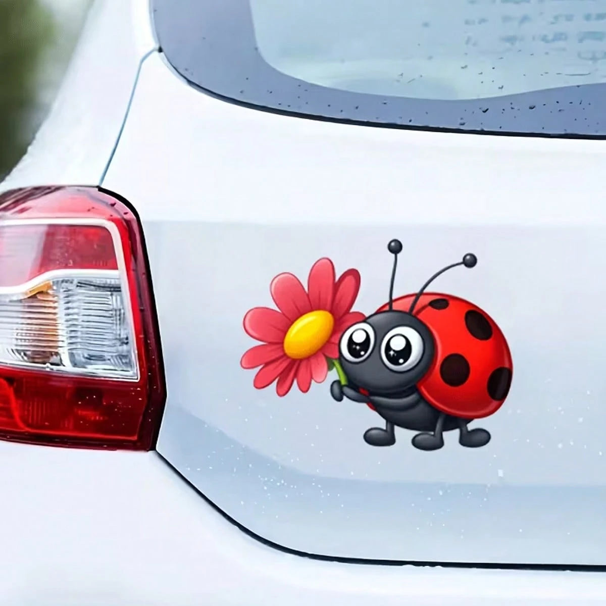 1pc Natural Spirit Exquisite Ladybug Holding Flower Cartoon Decorative Stickers- Suitable For Bumpers, Cars, Refrigerators, Suitcases, Motorcycles, Racing Cars, Fishing Boats, And Laptops.