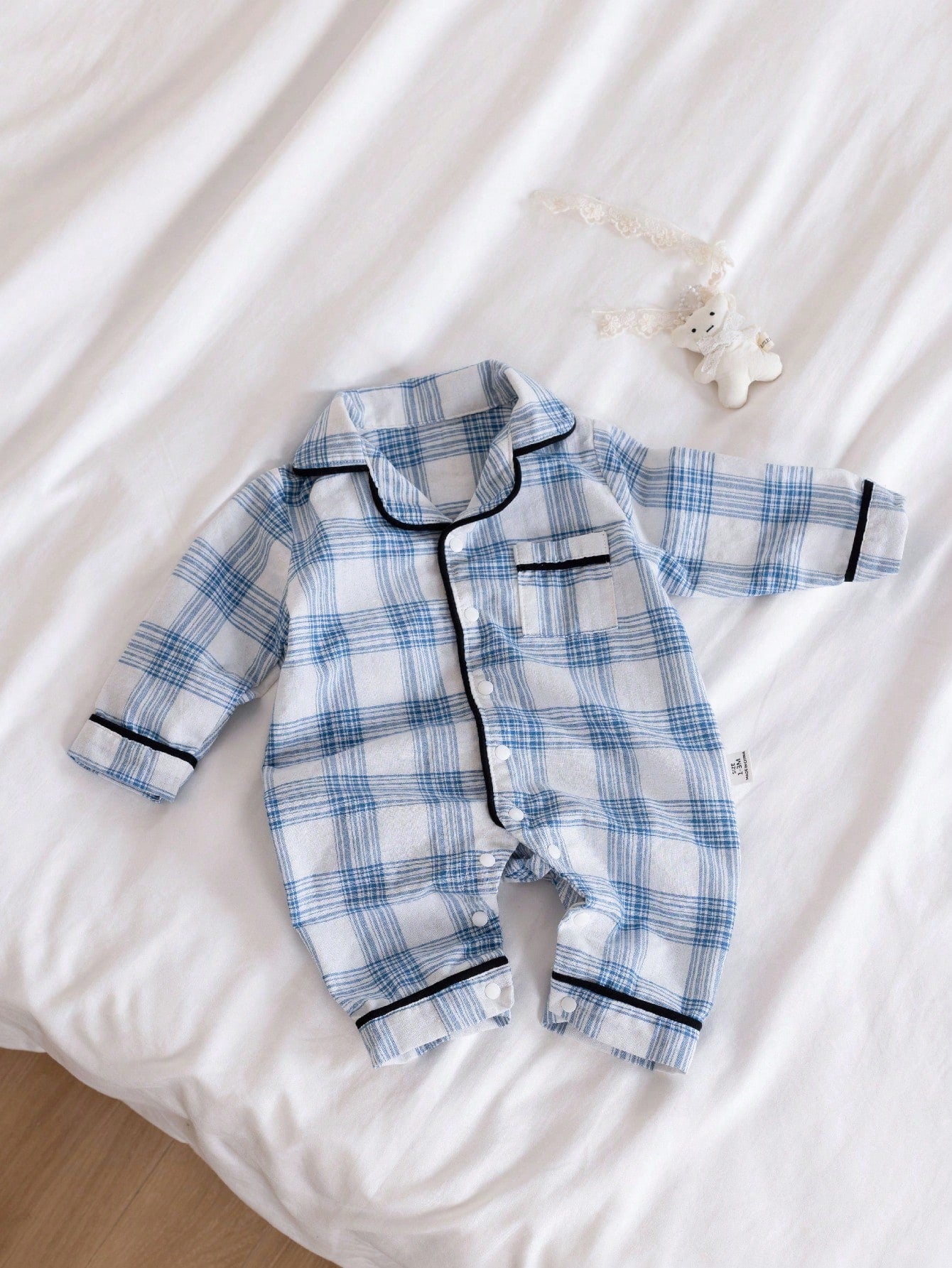 1pc Newborn Baby Boy Long Sleeve Snap-Up Jumpsuit, Cute Bear Digital Print, Knit Fabric, Adorable Style Night Photoshoot Off-White Autumn Kawaii Cute