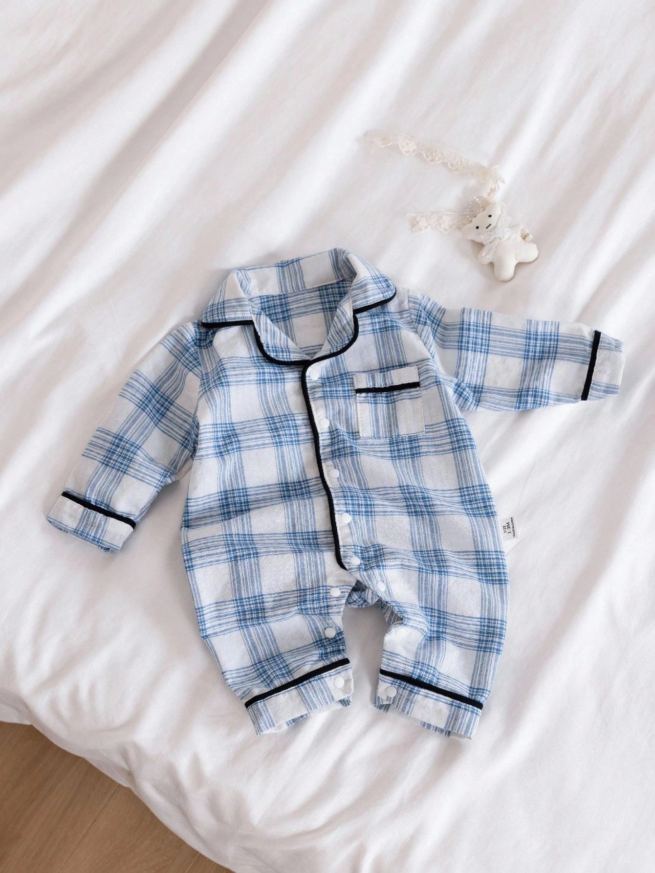 1pc Newborn Baby Boy Long Sleeve Snap-Up Jumpsuit, Cute Bear Digital Print, Knit Fabric, Adorable Style Night Photoshoot Off-White Autumn Kawaii Cute