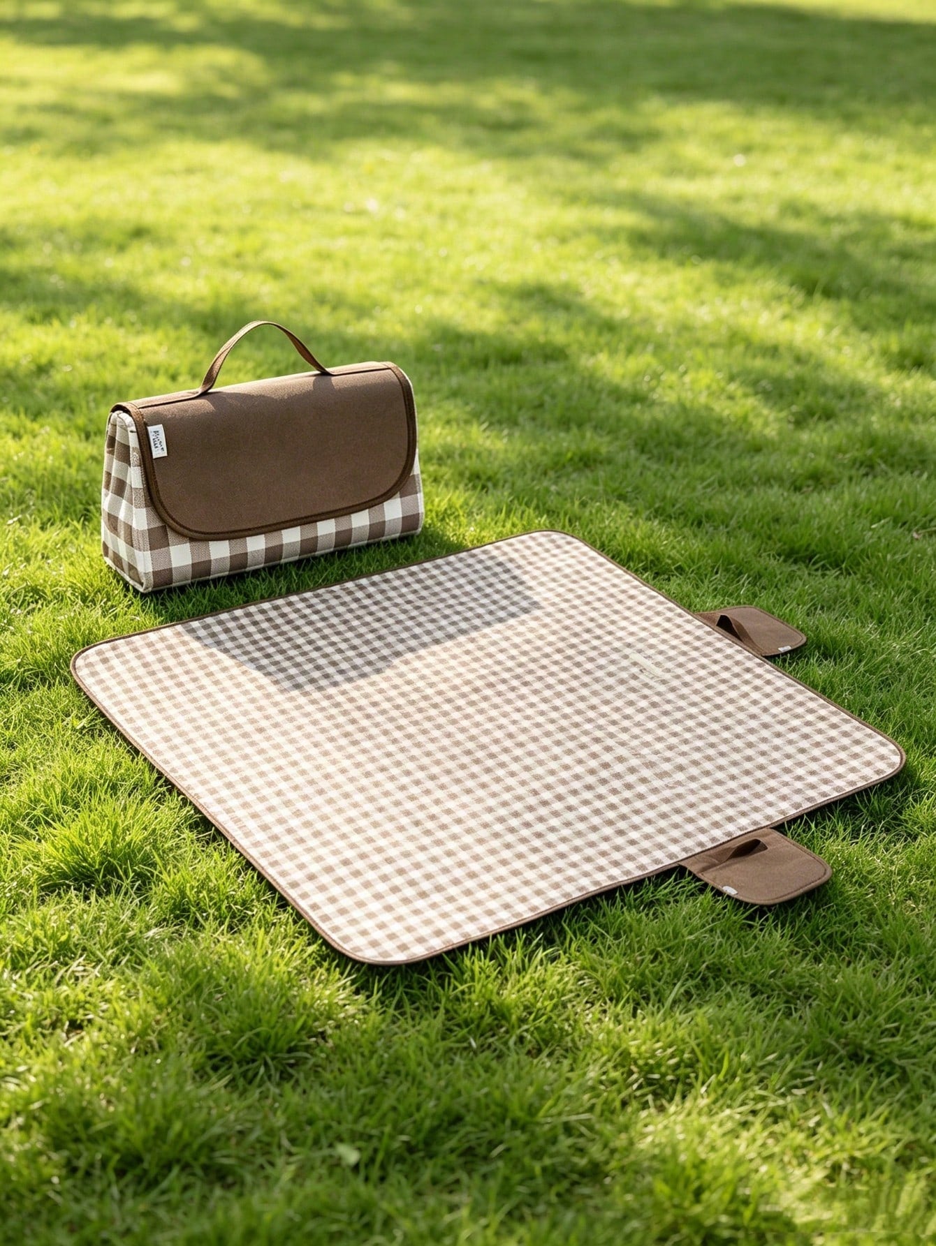 1pc Oxford Cloth Picnic Mat For Outdoor Camping, Beach, Moisture-Proof, Waterproof, Dust-Proof, Scratch-Resistant, And Easy To Clean., Picnic Blanket