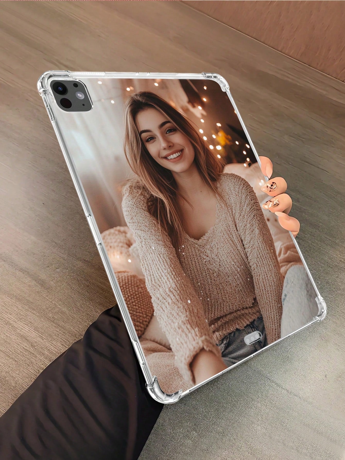 1pc Personalized Customizable Tablet Case With Family, Friends, Couple, And Pet Designs. Made Of Soft Silicone With Drop Protection And Transparent Four-Corner Airbags. Compatible With IPad Pro 13, Ai