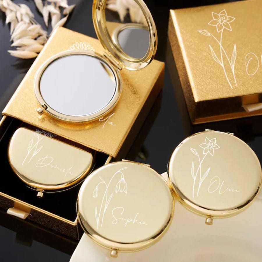 1pc Personalized Initial Compact Mirror, Customized Letter Pocket Mirror, Women's Portable Folding Makeup Mirror, Vintage Gold Compact Mirror, Bridesmaid Gift, Bridal Party Gift, Wedding Party Gift, P