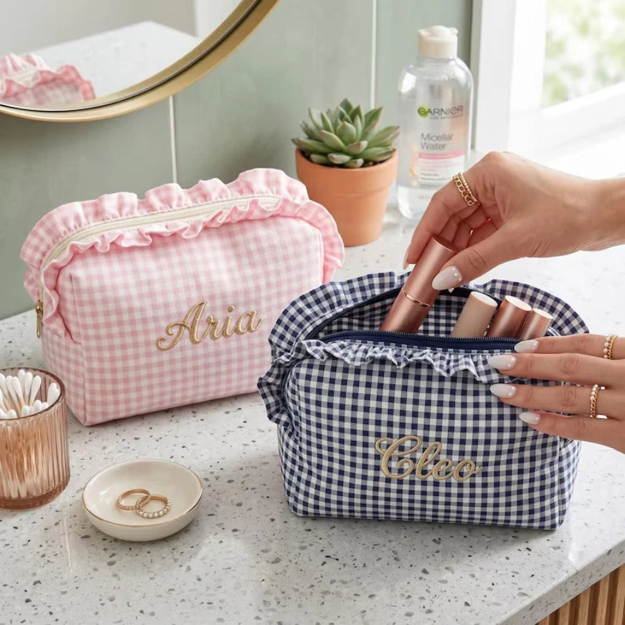 1PC Personalized Plaid Makeup Bag, Ruffle Edge Cosmetic Bag, Bridesmaid Gift, Customized Name Toiletry Bag, Best Friend Gift, Sisterhood Party Gift, Wedding Keepsake Gift, Birthday Gift, Mother's Day