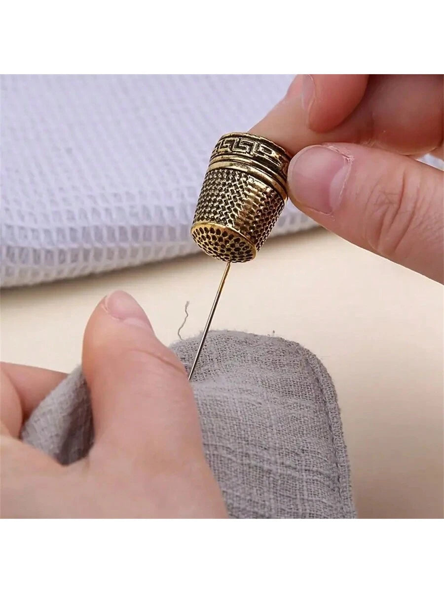 1pc Retro Sewing Needle, Stainless Steel Sewing/Cutting Finger Protector Thimble, Hand Sewing Needle Cover For Stitching