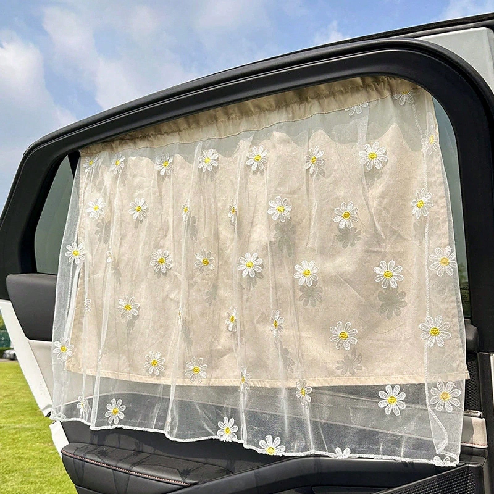 1PC Romantic Lace Tulle Car Sunshade Curtain, Ruffled Edge Privacy Cover With Drawstring, Semi-Sheer Breathable Shade, For Car Interior Decoration