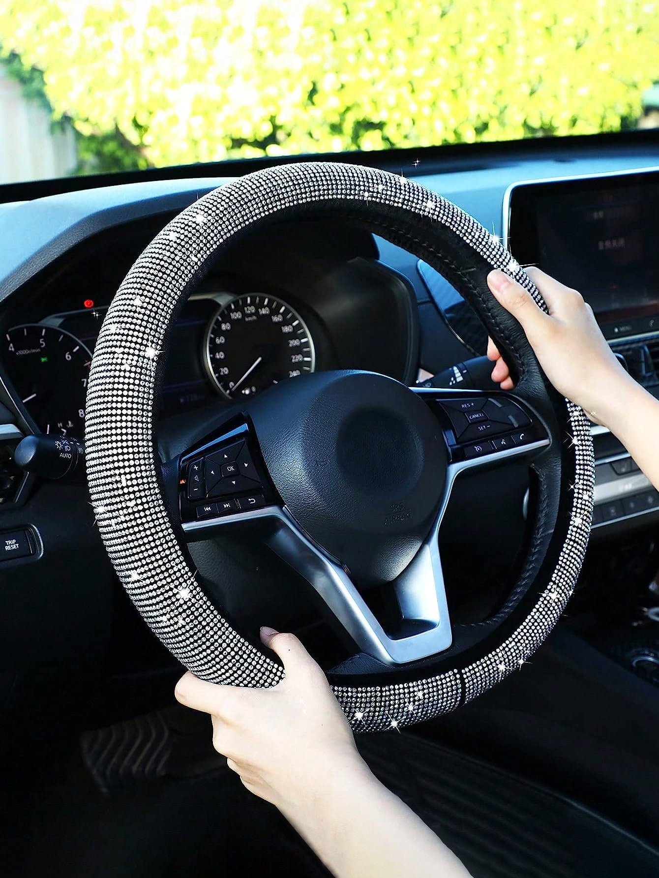 1pc Sparkling Pink Bling Crystal Diamond Ornament Car Steering Wheel Cover With Rhinestones Anti-Slip Breathable Fabric (Suitable For 14.2-15.3 Inches),Pink Car Stuff,Car Accessories Women