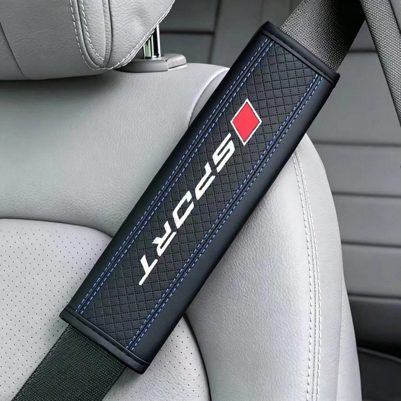 1pc Sports Logo PU Leather Car Seat Belt Cover, Anti-Slip Comfortable Shoulder Pad, Universal Car Interior Seat Belt Protector