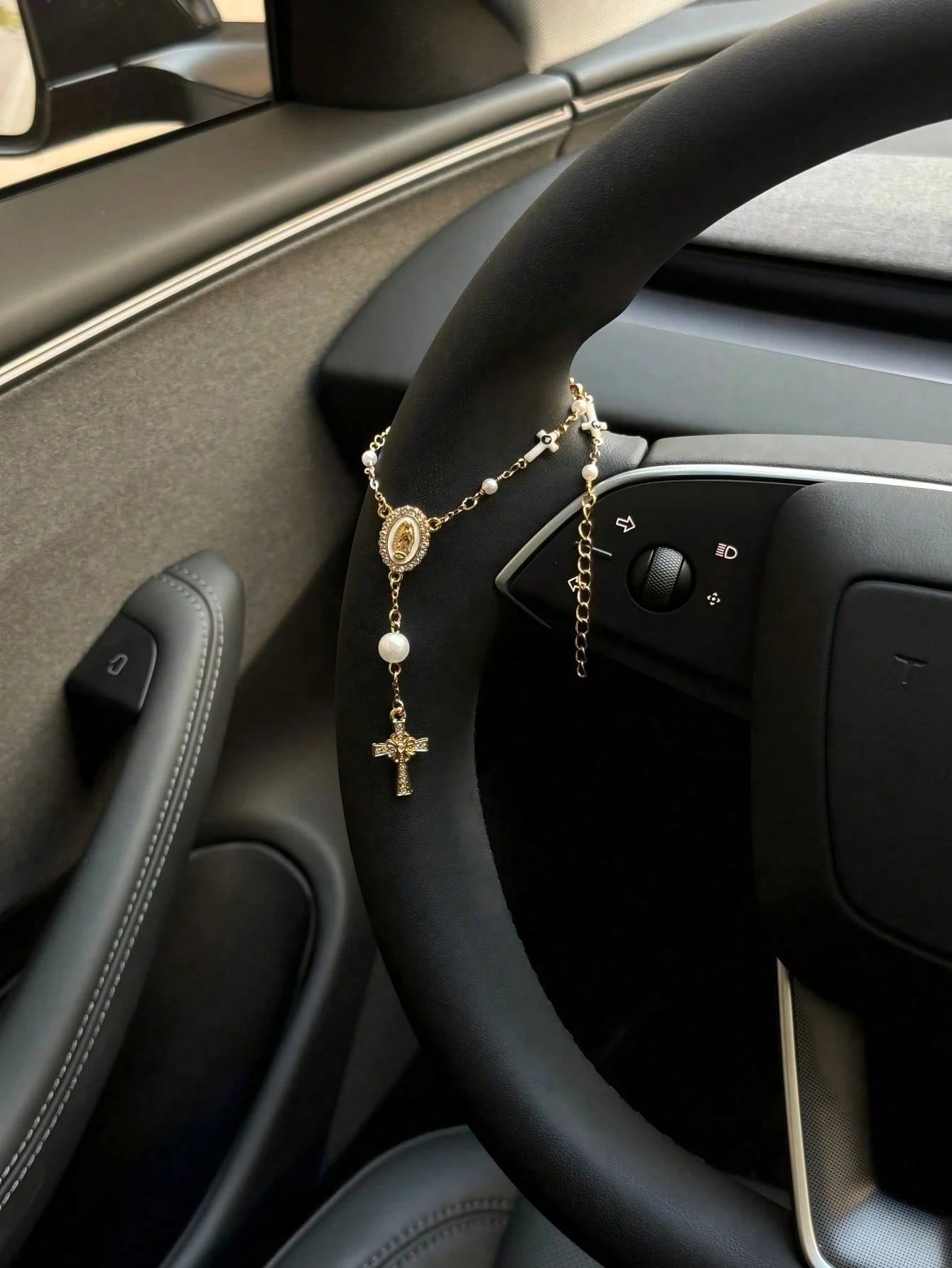 1pc Steering Wheel Bead Pendant| Bead Car Pendant Accessories| Car Decoration| Car Pendant| Unique And Fashionable Car Pendant Decoration, Father's Day Gift, Ideal Gift