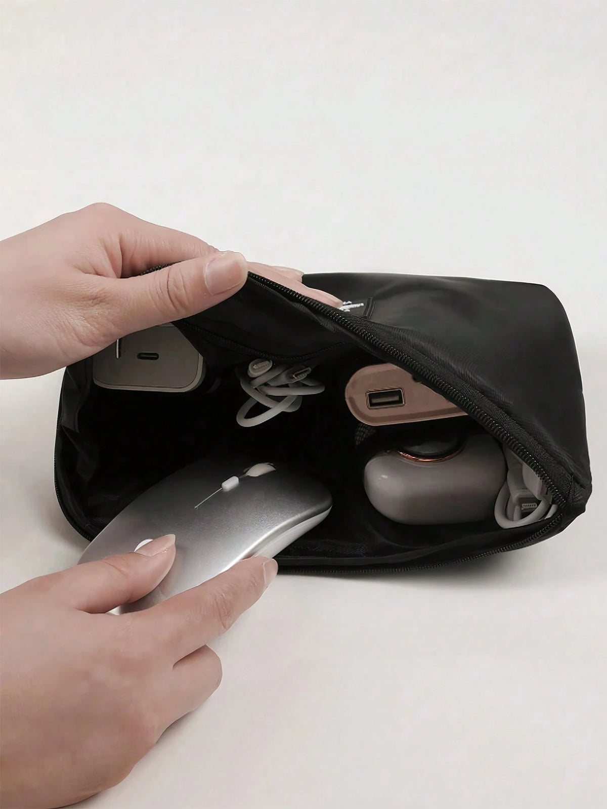 1pc Travel Accessories Cable Organizer Bag, Portable Digital USB Electronics Storage Pouch, Travel Charger Holder, Data Cable Organizer