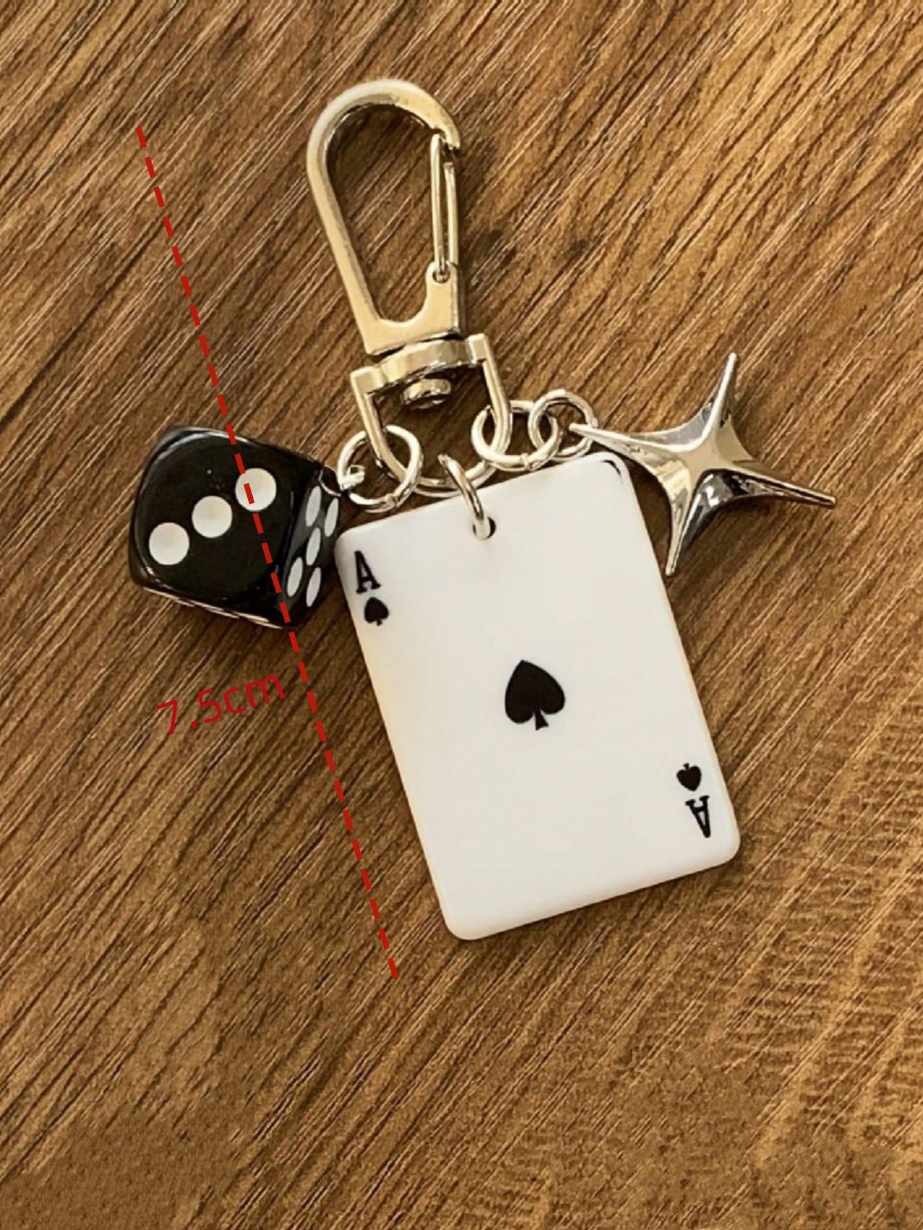 1pc Unisex New Creative Cartoon Dice Keychain Acrylic Playing Card Pendant Fashion Personalized Bag Charm Backpack Decor Keychain For Bag Car Accessories For Women