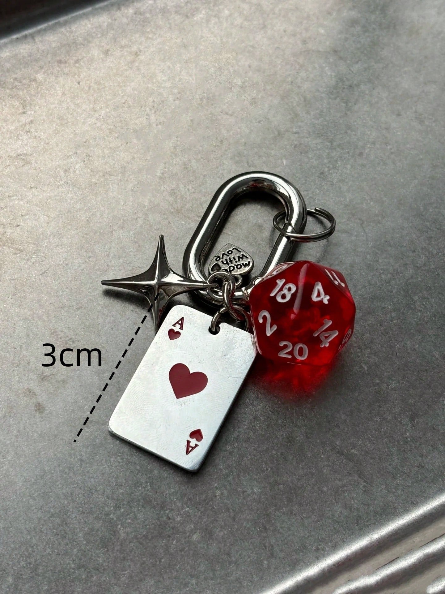 1pc Unisex New Creative Cartoon Dice Keychain Acrylic Playing Card Pendant Fashion Personalized Bag Charm Backpack Decor Keychain For Bag Car Accessories For Women